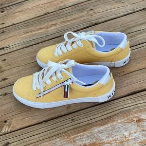🆕Tommy Hilfiger Yellow Paskal Sneaker.